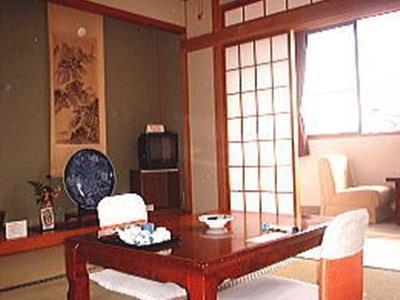 Yufuin Ryokan Tatsumi Hotel Buitenkant foto